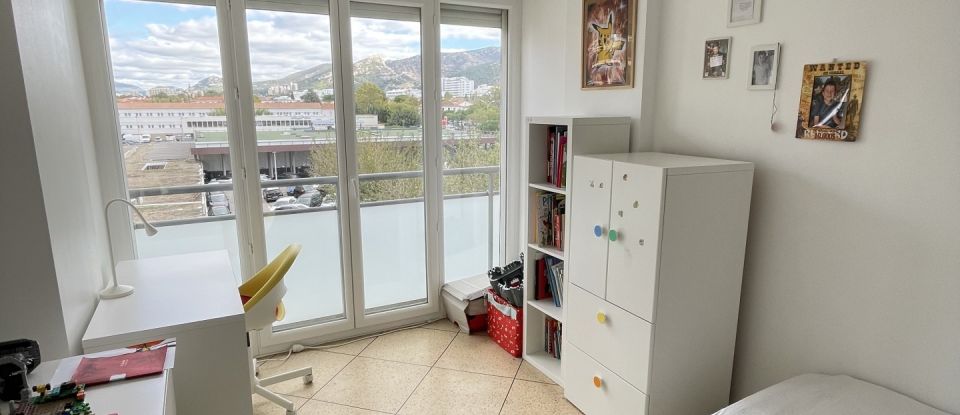 Appartement 3 pièces de 56 m² à Marseille (13009)