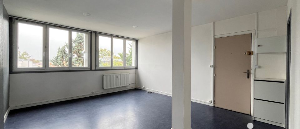 Appartement 4 pièces de 69 m² à Le Plessis-Trévise (94420)