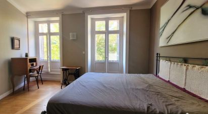 Apartment 5 rooms of 151 m² in Vannes (56000)