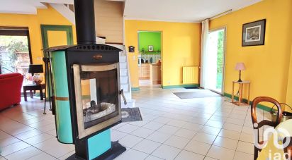 House 6 rooms of 126 m² in Saint-Jean-de-Braye (45800)