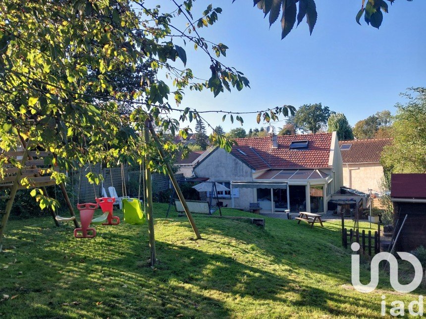 House 6 rooms of 130 m² in Villiers-Adam (95840)