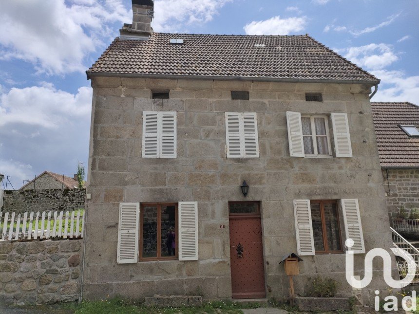 Village house 5 rooms of 67 m² in Pontcharraud (23260)