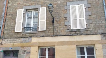 Appartement 5 pièces de 52 m² à Fougères (35300)