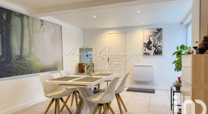 House 7 rooms of 143 m² in Orsay (91400)