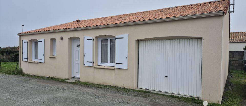 Maison 4 pièces de 82 m² à Frossay (44320)