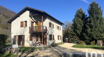 House 6 rooms of 135 m² in Barraux (38530)