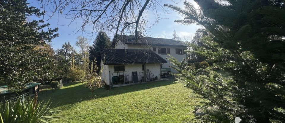 Maison 6 pièces de 135 m² à Barraux (38530)