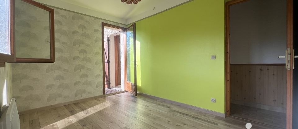 Maison 6 pièces de 135 m² à Barraux (38530)