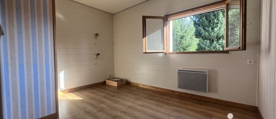 Maison 6 pièces de 135 m² à Barraux (38530)