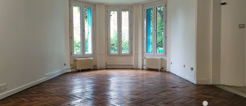 Appartement 5 pièces de 99 m² à Saint-Cloud (92210)