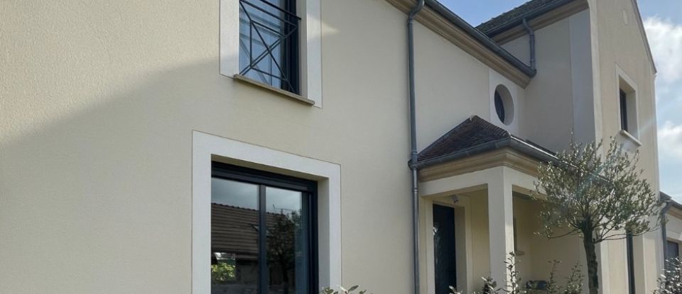 Maison 6 pièces de 193 m² à Saint-Augustin (77515)