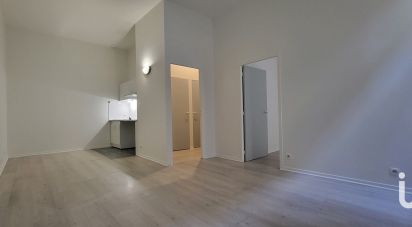 Apartment 2 rooms of 41 m² in Bordeaux (33000)