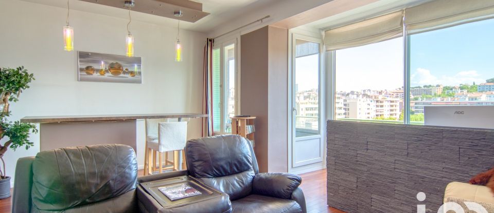 Appartement 3 pièces de 84 m² à Marseille (13004)