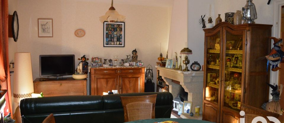 Maison 3 pièces de 74 m² à Clamecy (58500)