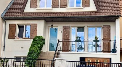 Maison 6 pièces de 163 m² à Vitry-sur-Seine (94400)