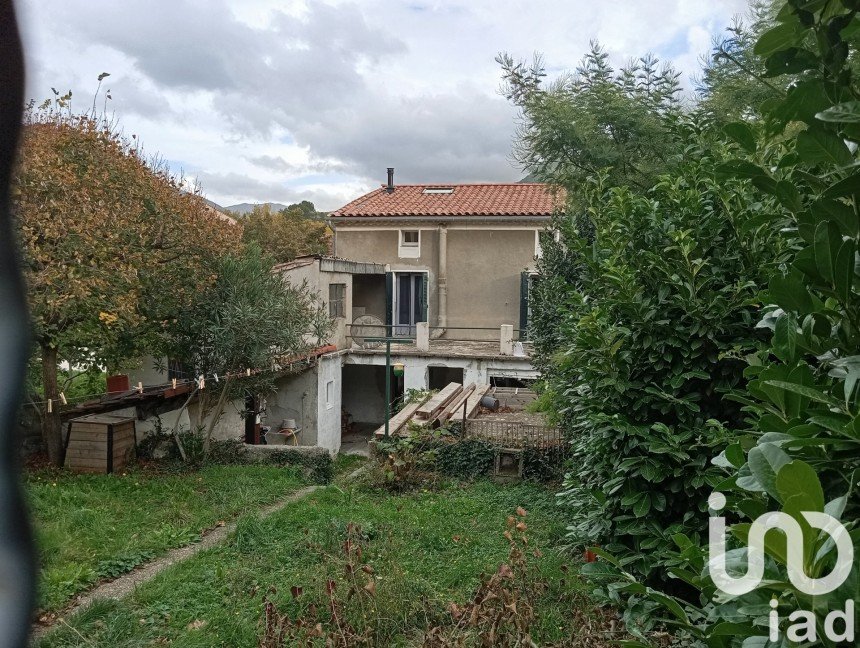 Maison 9 pièces de 143 m² à Buis-les-Baronnies (26170)