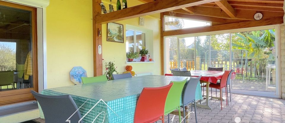 House 7 rooms of 209 m² in LES ABRETS (38490)