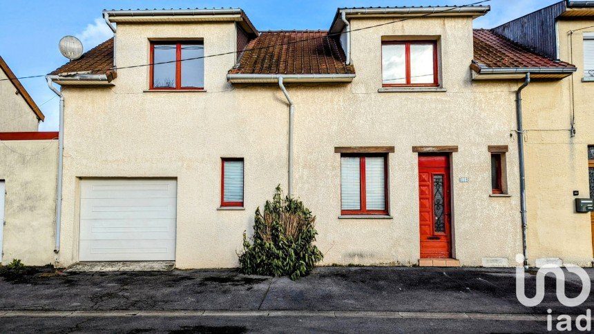 House 5 rooms of 100 m² in Saint-Amand-les-Eaux (59230)