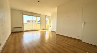 Appartement 3 pièces de 65 m² à Lons (64140)