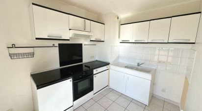 Appartement 3 pièces de 65 m² à Lons (64140)