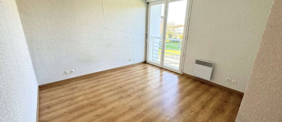 Appartement 3 pièces de 65 m² à Lons (64140)