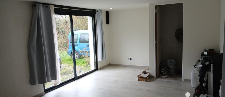 House 4 rooms of 142 m² in Saint-Amans-Soult (81240)