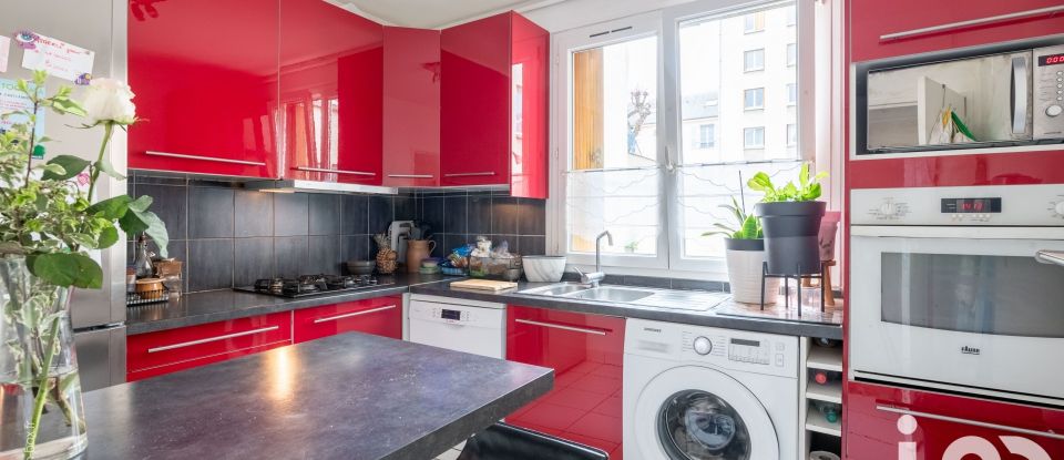 Appartement 4 pièces de 76 m² à Versailles (78000)