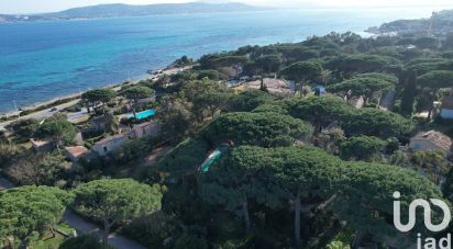 Land of 3,000 m² in Grimaud (83310)