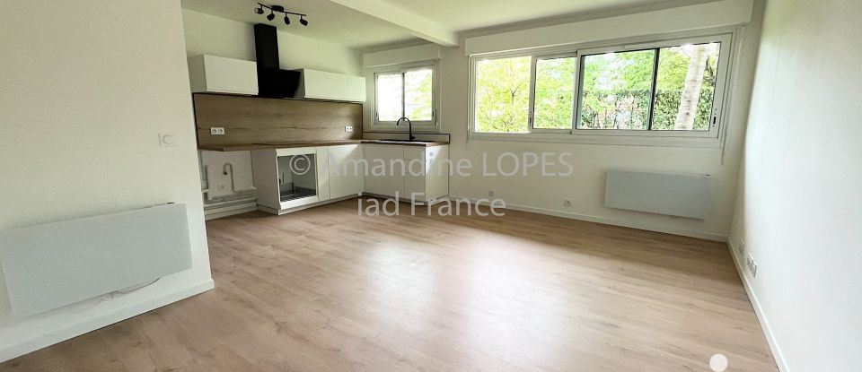 Apartment 2 rooms of 44 m² in Limeil-Brévannes (94450)