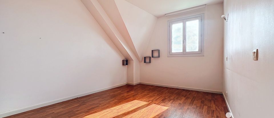 Maison 6 pièces de 180 m² à Fontenay-sous-Bois (94120)