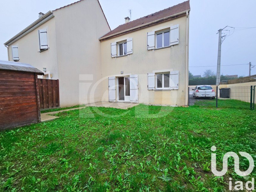 Maison 4 pièces de 75 m² à Ollainville (91340)