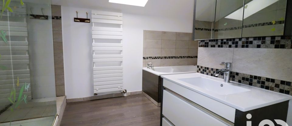 Maison 6 pièces de 131 m² à Évreux (27000)