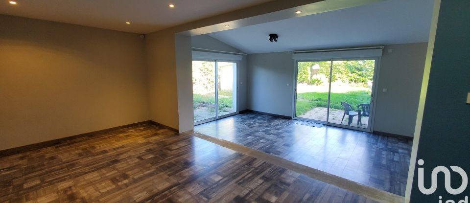 House 6 rooms of 126 m² in Clermont-Ferrand (63100)