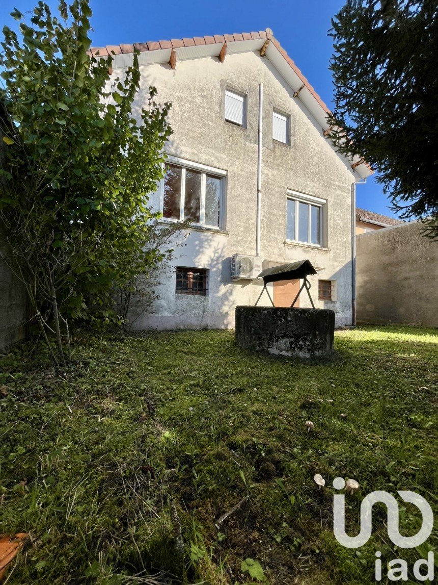 Maison 5 pièces de 130 m² à Le Creusot (71200)