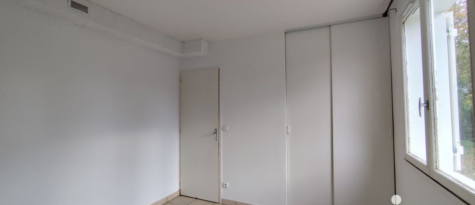 House 4 rooms of 89 m² in Blaslay (86170)