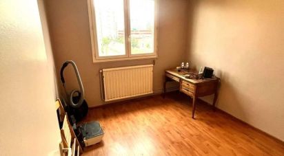 Appartement 2 pièces de 38 m² à Montreuil (93100)