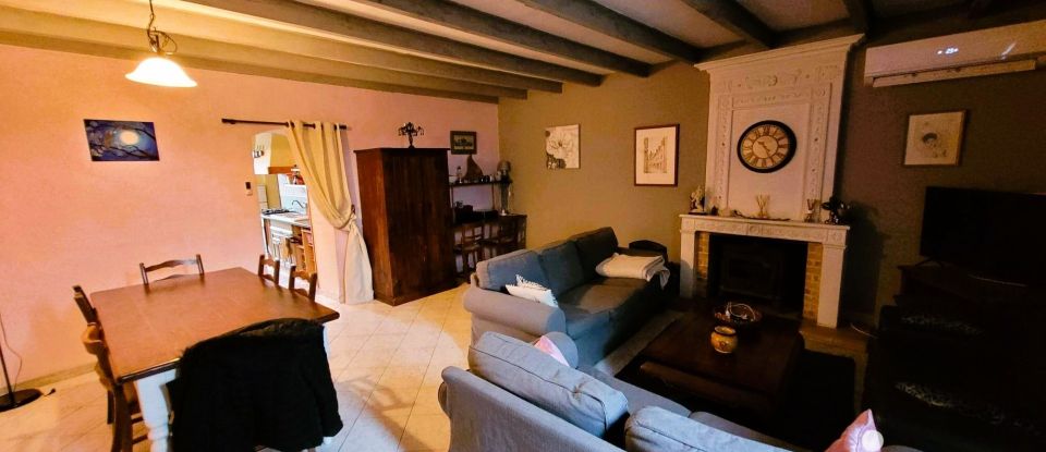 House 17 rooms of 525 m² in Boisredon (17150)