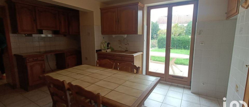 House 7 rooms of 180 m² in La Norville (91290)