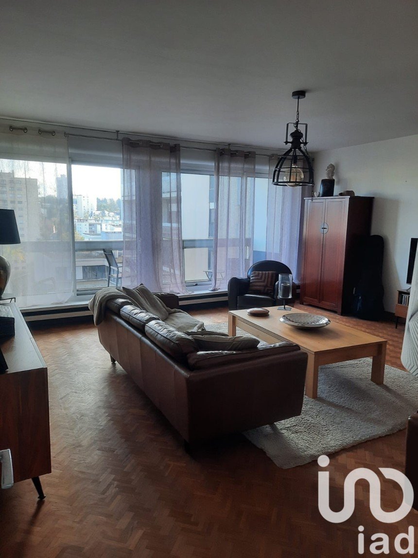 Apartment 5 rooms of 115 m² in Saint-Étienne (42100)