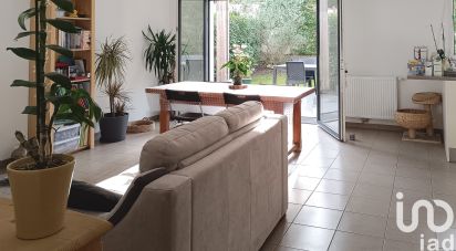 House 4 rooms of 87 m² in Villenave-d'Ornon (33140)