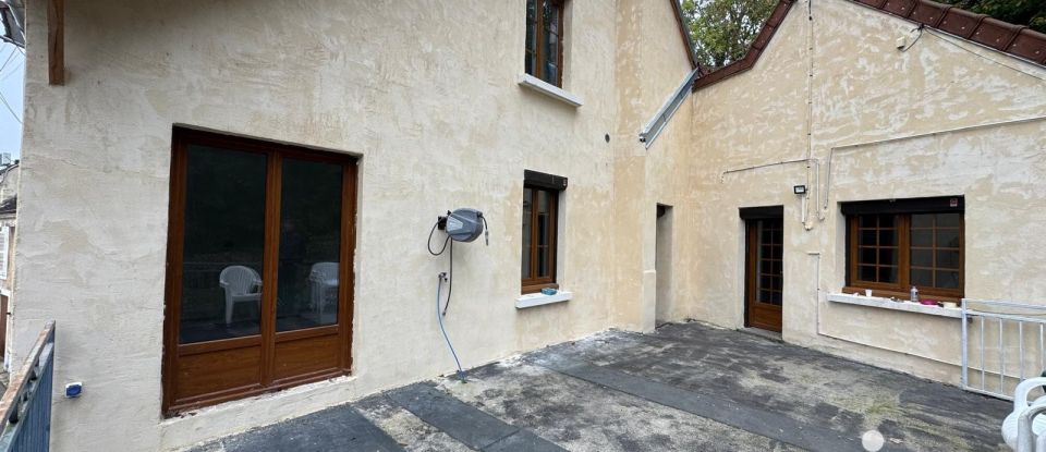 Maison de ville 5 pièces de 98 m² à Vaux-sur-Seine (78740)