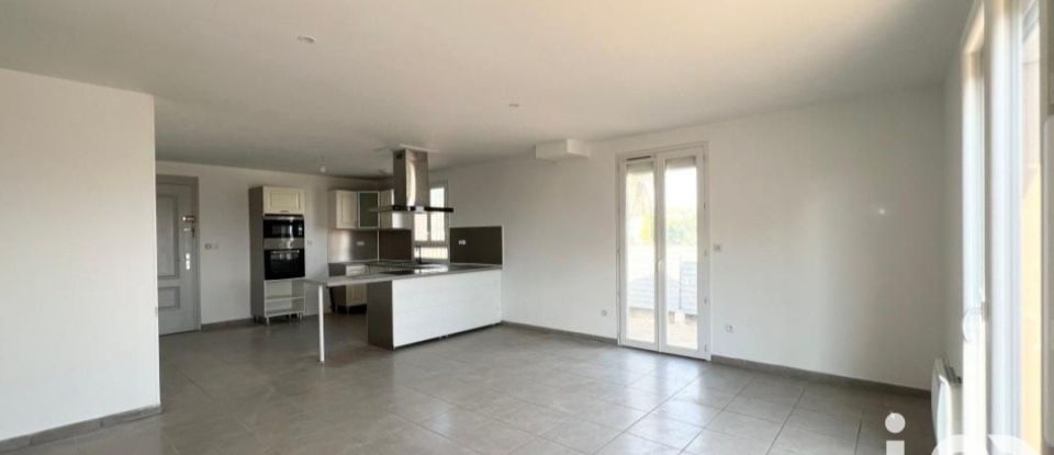 Maison 5 pièces de 95 m² à Pia (66380)