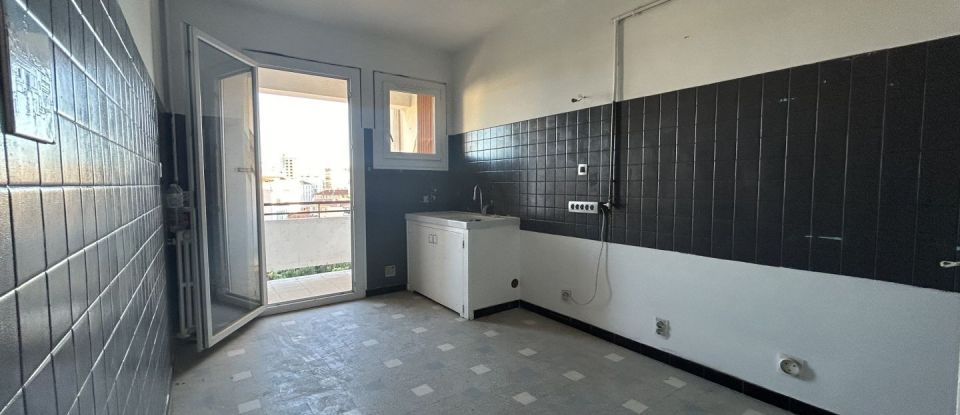 Appartement 4 pièces de 99 m² à Toulon (83100)