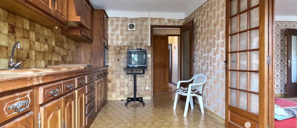 Traditional house 9 rooms of 189 m² in Hyères (83400)