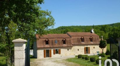 Maison rustique 6 pièces de 180 m² à Saint-Germain-du-Bel-Air (46310)