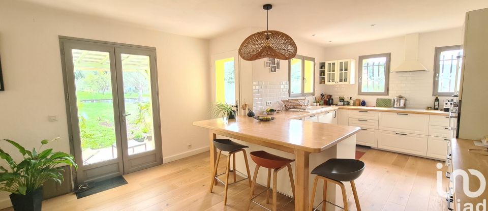 Maison 5 pièces de 176 m² à Thuir (66300)