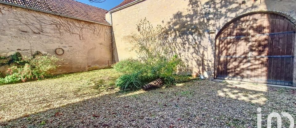 Maison 6 pièces de 152 m² à Noyers (89310)