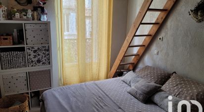 Appartement 3 pièces de 49 m² à Marseille (13003)