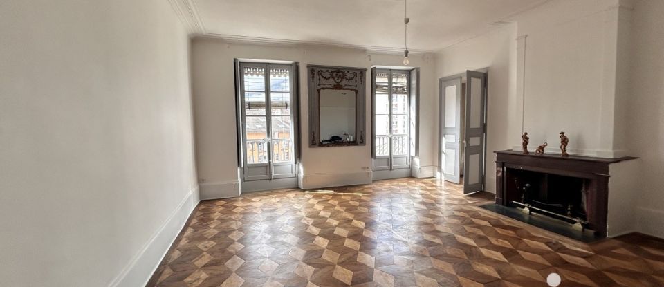 Appartement 6 pièces de 240 m² à Grenoble (38000)