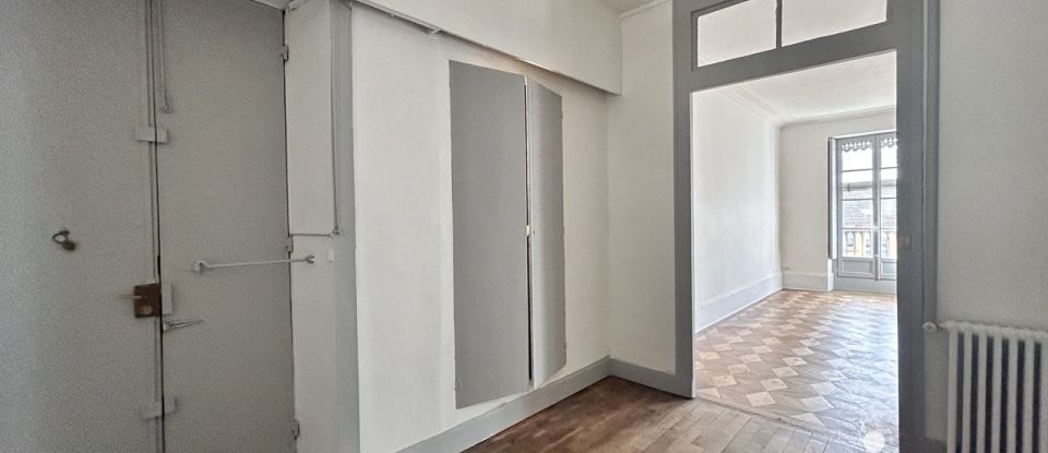 Appartement 6 pièces de 240 m² à Grenoble (38000)